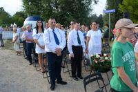 Mieszkańcy oraz Pani Dyrektor naszego Domu podczas Uroczystości w Borkowie.