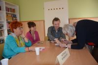 Pani Joanna także przybyła, aby zagłosować.