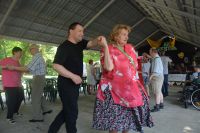 Wspaniała muzyka zachęciła nas do wejścia na taneczny parkiet.