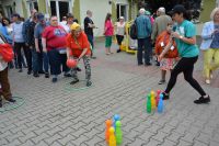 Pani Magdalena przystąpiła do rywalizacji w grach i konkursach z nagrodami.