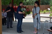 W dalszej części spotkania złożyliśmy Pani Dyrektor życzenia i podarowaliśmy jej kwiaty.