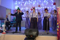 Do wspólnej zabawy zachęcił nas zespół Gospodarzy - „Perełki”.