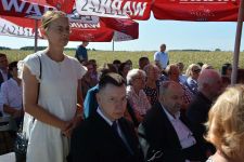 W uroczystości uczestniczyli także Mieszkańcy naszego Domu, wspólnie z Panią Kierownik.