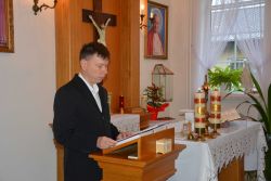 W oprawie słowno-muzycznej Mszy Świętej jak zawsze uczestniczyli Mieszkańcy Domu.