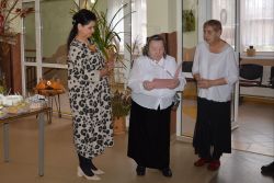 Pani Lidia odczytała życzenia dla pracowników naszego Domu.