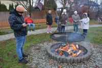 Rozpoczyna się nasze „Mikołajkowe spotkanie przy ognisku” w Ogrodzie Terapeutycznym.