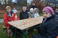 Mieszkańcy podczas naszego spotkania w Ogrodzie Terapeutycznym.