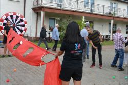 Zdjęcia z naszego uczestnictwa w imprezie sportowej w Domu Pomocy Społecznej w Szczutowie. Wrzesień 2025 roku.