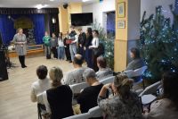 Bożonarodzeniowa wizyta Uczniów z nasielskiej szkoły w naszym Domu. Grudzień 2025 roku.