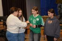 Bożonarodzeniowa wizyta Uczniów z nasielskiej szkoły w naszym Domu. Grudzień 2025 roku.