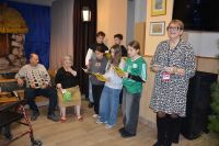 Bożonarodzeniowa wizyta Uczniów z nasielskiej szkoły w naszym Domu. Grudzień 2025 roku.