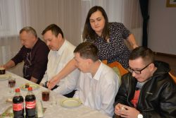 Zdjęcia z zebrania z udziałem Samorządu Mieszkańców, Pani Dyrektor i pracowników. Grudzień 2025 roku.