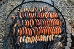 Zdjęcia z naszego pierwszego spotkania przy ognisku w 2026 roku.