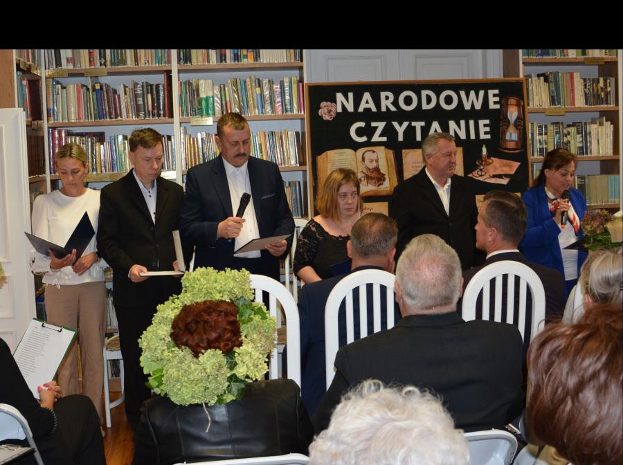 Akcja Narodowego Czytania w nasielskiej bibliotece – 30.09.2025